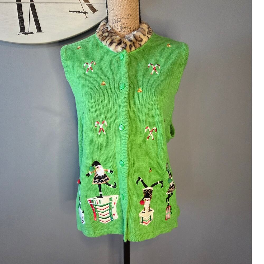 Crystal kobe vintage holiday santa sweater vest green cheetah faux fur collar XL
